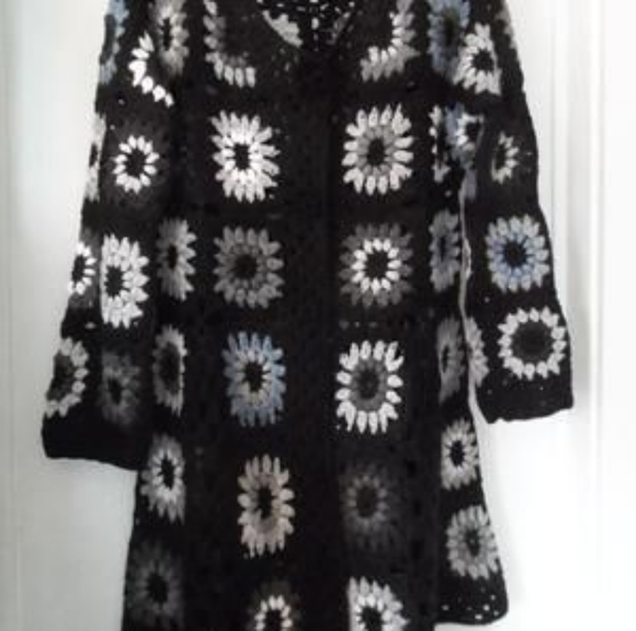 Black and white sunburst vintage card… - Picture 1 of 8